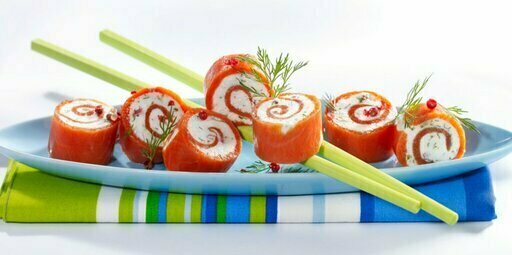 Roulés de truite fumée