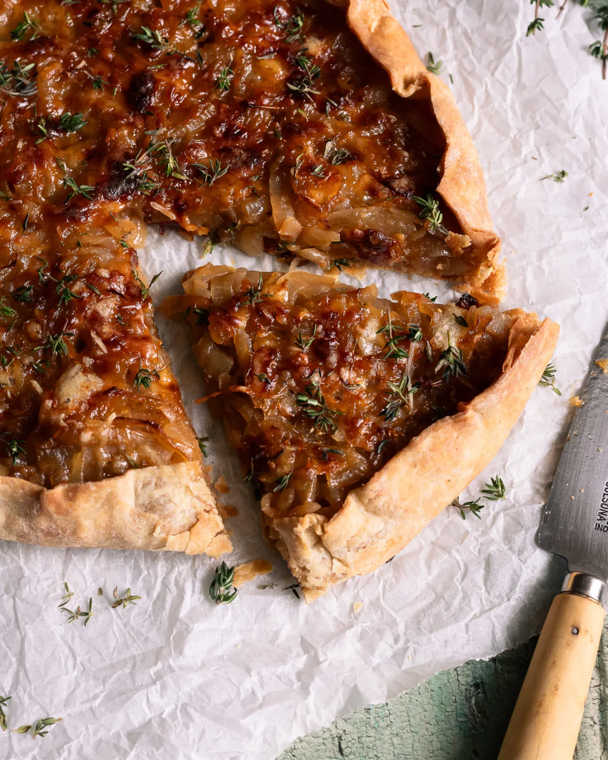 Tarte à l'oignon au vinaigre balsamique